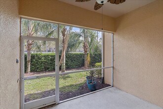 7774 Moonstone Dr in Sarasota, FL - Building Photo - Building Photo