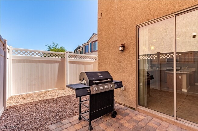 property at 8158 Altamont Ridge St