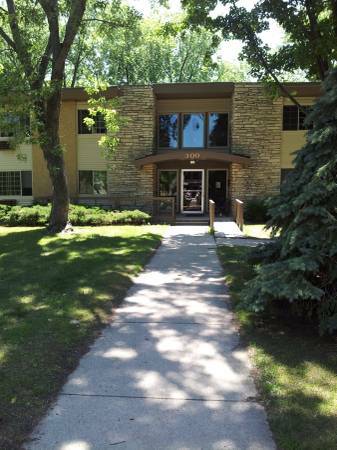 Nicolet Apartment Homes in Green Bay, WI - Foto de edificio