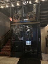 2800 N Pine Grove Ave in Chicago, IL - Building Photo - Building Photo