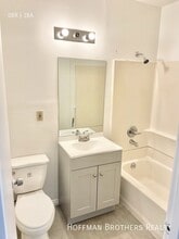 933 Grattan St, Unit 202 in Los Angeles, CA - Foto de edificio - Building Photo