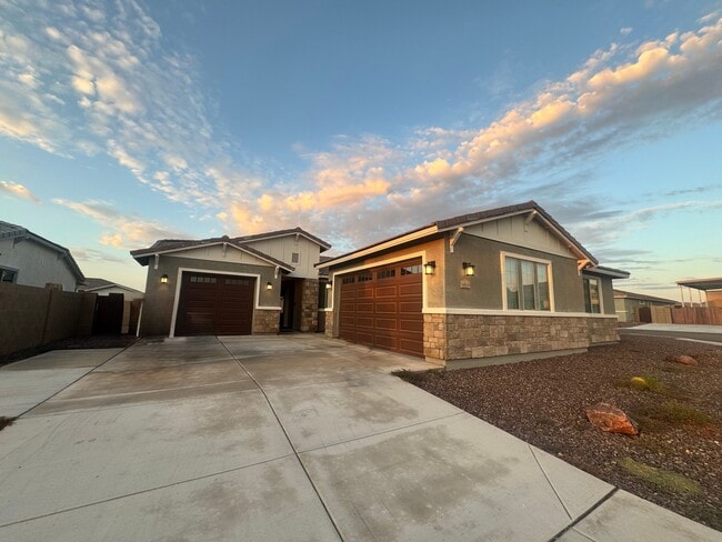property at 14814 E 41st St