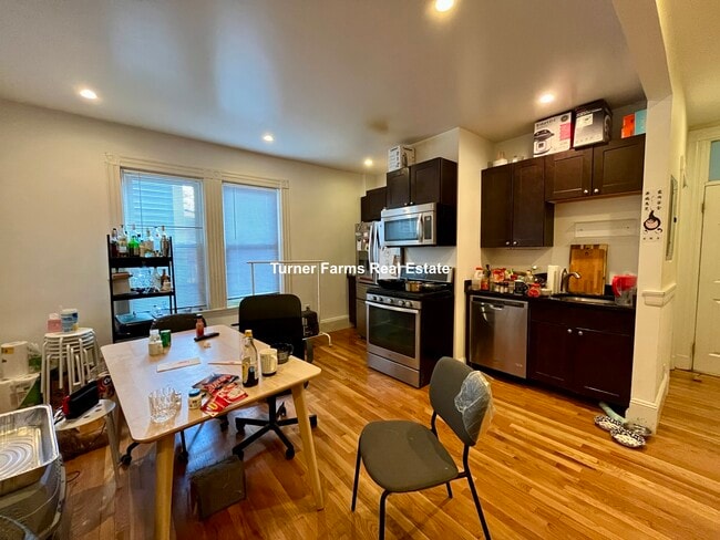316 Western Ave, Unit 1