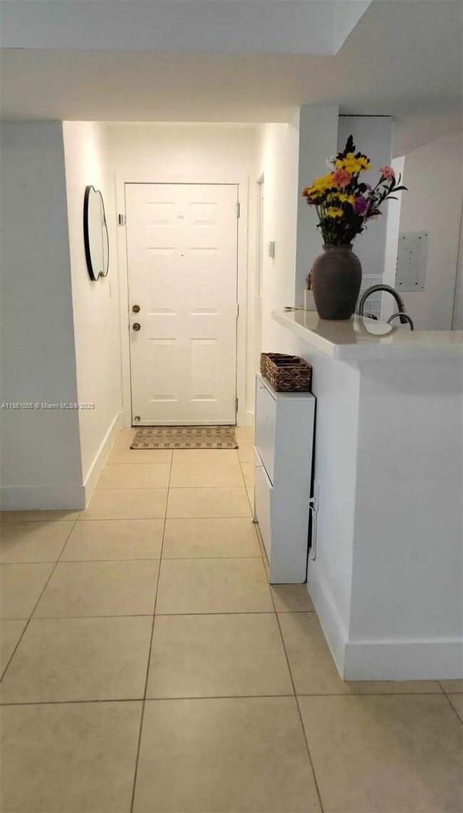 10670 SW 156th Pl in Miami, FL - Building Photo - Building Photo