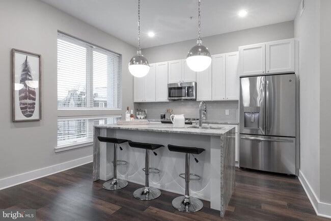 property at 1555 Ridge Ave