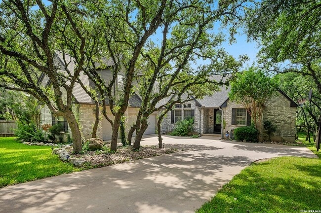 property at 109 Trailcrest St