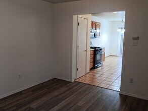 3105 Elliott Ct NW in Albuquerque, NM - Building Photo - Building Photo