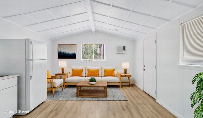 711 Houston - in Wolfe City, TX - Building Photo - Building Photo