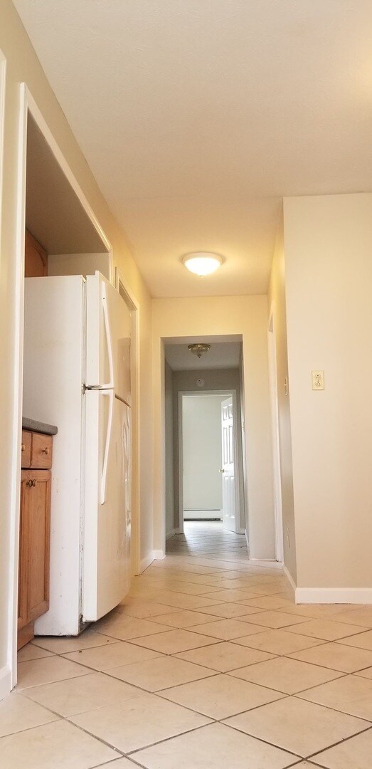 263 W 13th St in Elmira Heights, NY - Building Photo - Building Photo