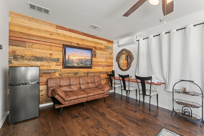 61600 Palm Vista Dr in Joshua Tree, CA - Building Photo - Building Photo