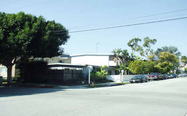 1250 Stanford St in Santa Monica, CA - Foto de edificio