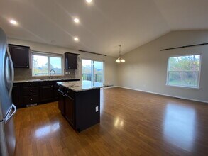 6012 Oscar Ct in Ferndale, WA - Building Photo - Building Photo