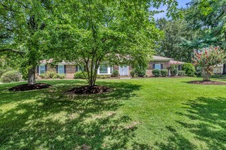 8112 Dozier Pl in Brentwood, TN - Building Photo - Building Photo