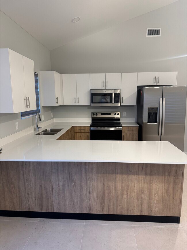 608 Oriole Rd in Weslaco, TX - Building Photo - Building Photo