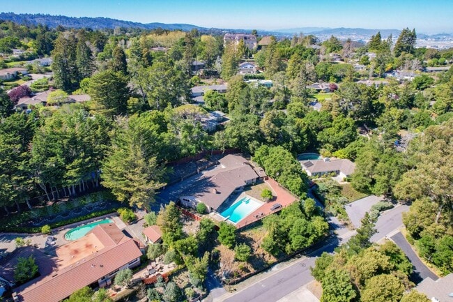 property at 25 Warmwood Way