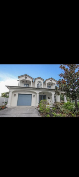 1002 W Lemon St in Tampa, FL - Building Photo
