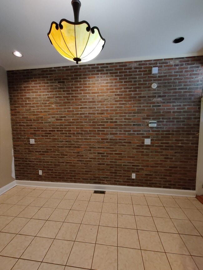 97 Olive St, Unit Apt B in New Haven, CT - Foto de edificio - Building Photo