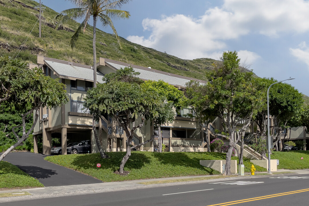 Kawaihae Crescent in Honolulu, HI - Building Photo