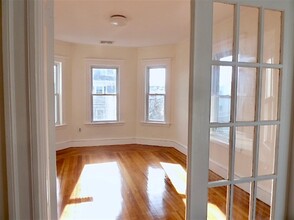 12 Willard Ave in Medford, MA - Building Photo - Building Photo