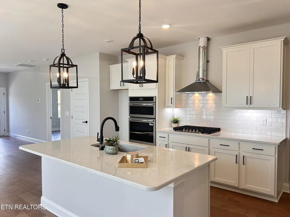 12717 Duckfoot Ln in Knoxville, TN - Building Photo