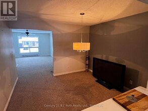 406 Mary St in Orillia, ON - Building Photo - Building Photo