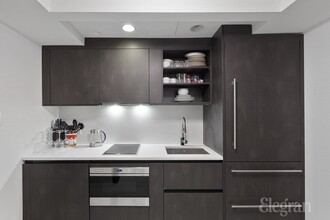 160 Central Park S in New York, NY - Building Photo - Building Photo