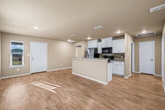 309 Ave H in Abernathy, TX - Building Photo - Building Photo