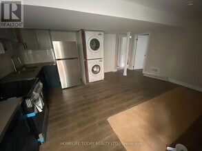 151 Autumn Ridge Trail in Kitchener, ON - Building Photo - Building Photo