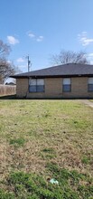 704 Vassar Ct, Unit B in College Station, TX - Building Photo - Building Photo