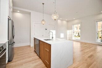 30 E Main St in Westborough, MA - Building Photo - Building Photo