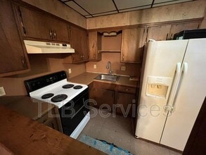 563 Washington Ave in Jermyn, PA - Building Photo - Building Photo