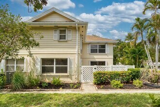8159 Andover Ct in West Palm Beach, FL - Building Photo - Building Photo