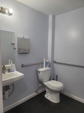 503 W Lexington St in Baltimore, MD - Foto de edificio - Building Photo