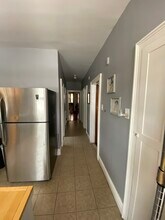 120 Nelson Ave, Unit Apt. 2 in Jersey City, NJ - Foto de edificio - Building Photo