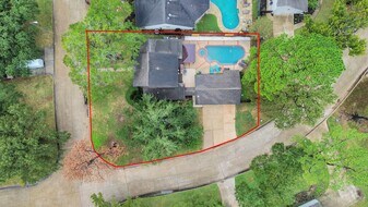 15126 Trailside Dr in Houston, TX - Building Photo