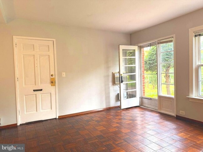 3211 Ravensworth Pl in Alexandria, VA - Building Photo - Building Photo
