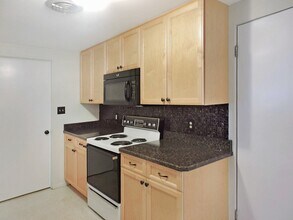 3565 Sterling Rd in Venice, FL - Building Photo - Building Photo