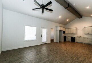 2513 111th St in Lubbock, TX - Building Photo - Building Photo