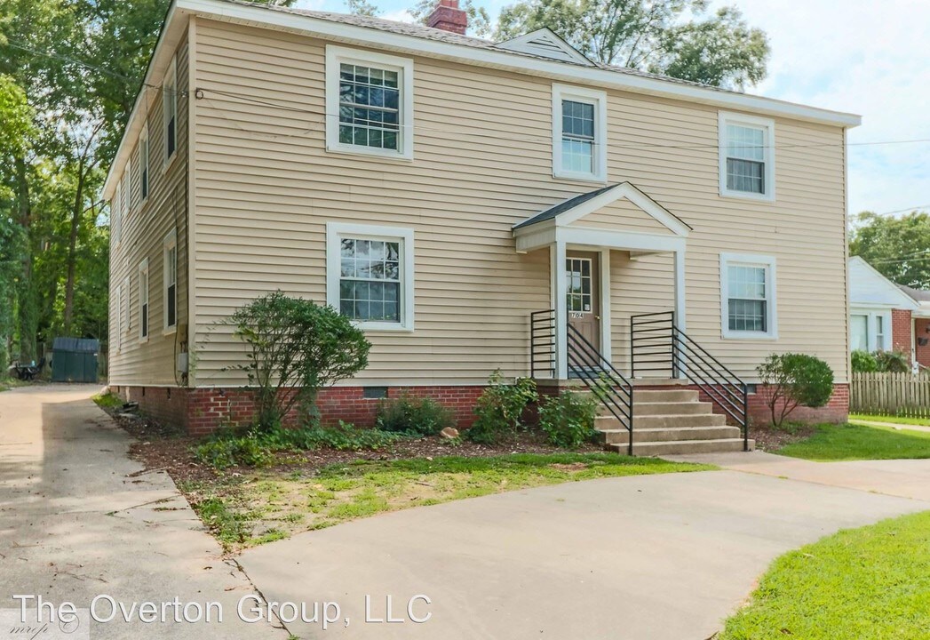 704 E 3rd St in Greenville, NC - Building Photo