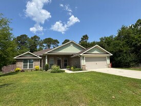 2103 Frontera St in Navarre, FL - Building Photo
