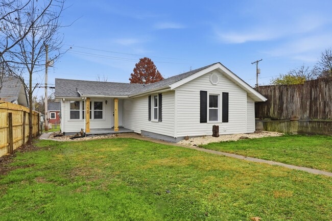 228 E Siebenthaler Ave