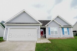 276 Strike Eagle Dr in Broadway, NC - Building Photo