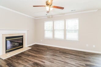 5527 Whispering Wind Ln in Indian Trail, NC - Building Photo - Building Photo