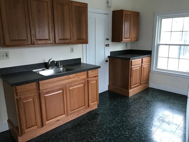 58 Federal St, Unit 3