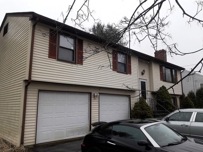 property at 606 Rye St