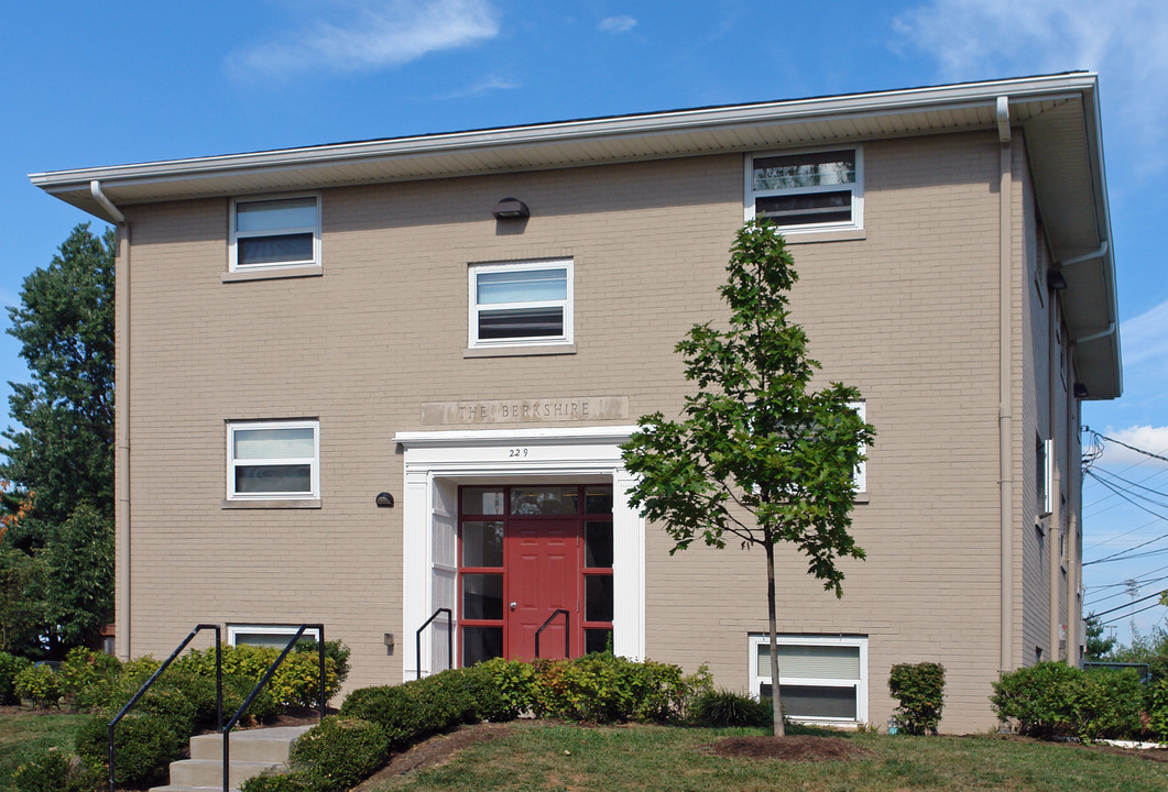 The Berkshire in Lexington, KY - Building Photo