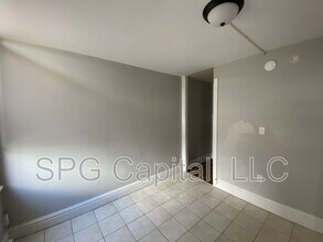 11 W King St in Shippensburg, PA - Building Photo - Building Photo