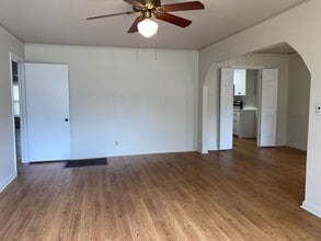 1606 S 37th St in Temple, TX - Building Photo - Building Photo