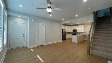 809 Wesley Ln in Charlottesville, VA - Building Photo - Building Photo