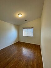 945 St Ann Dr in Paso Robles, CA - Building Photo - Building Photo